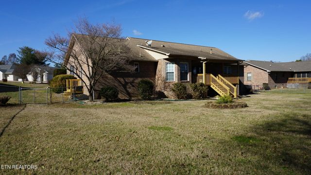 867 Westgate Drive, Alcoa, TN 37701