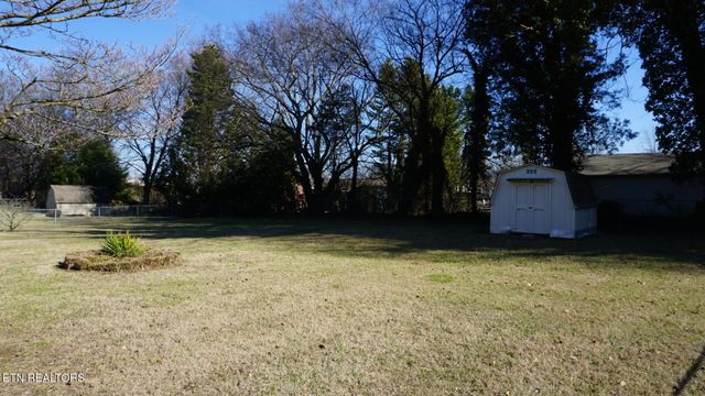 867 Westgate Drive, Alcoa, TN 37701