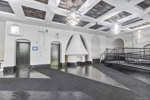 12 Crown Street A5, Brooklyn, NY 11225