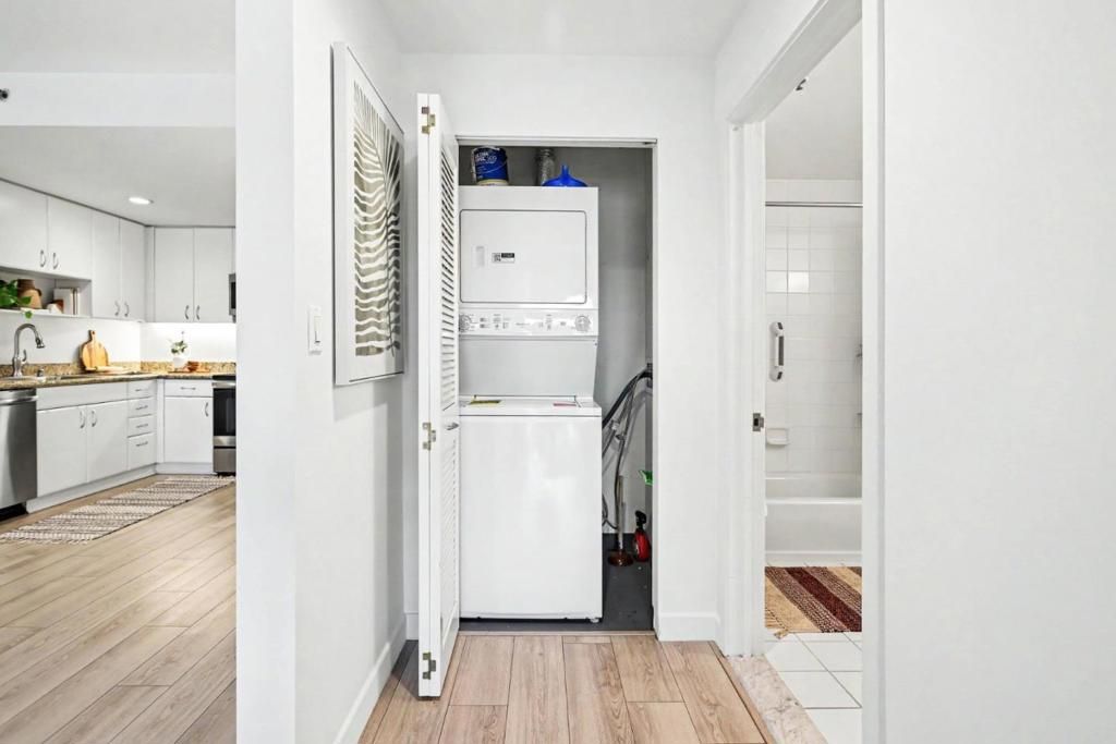 Image 13 of property listing at 260 King Street 555, San Francisco, CA 94107