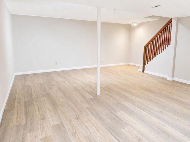 6540 Zealand Avenue N, Brooklyn Park, MN 55428