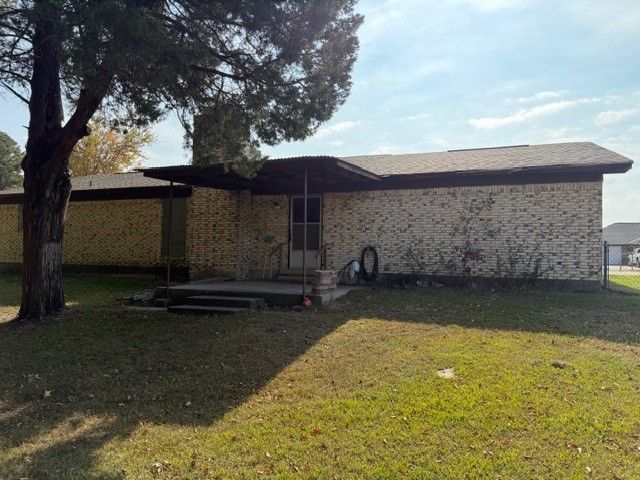 108 Brenda Drive, Mt Pleasant, TX 75455