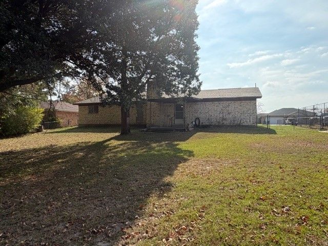 108 Brenda Drive, Mt Pleasant, TX 75455