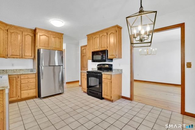 281 Turnpike Road, Somers, CT 06071