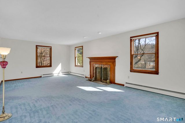 281 Turnpike Road, Somers, CT 06071