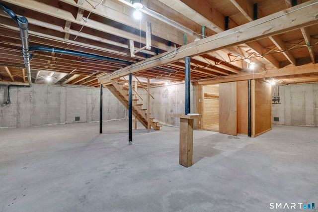 281 Turnpike Road, Somers, CT 06071