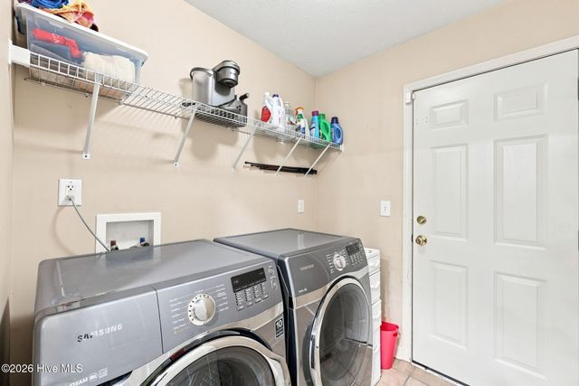 612 Seymour Street, Aberdeen, NC 28315