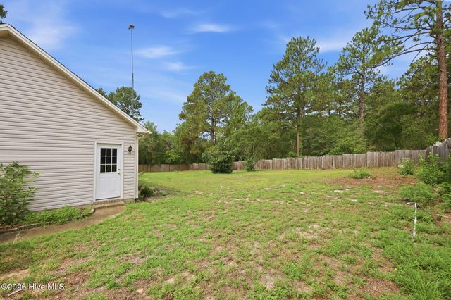 612 Seymour Street, Aberdeen, NC 28315