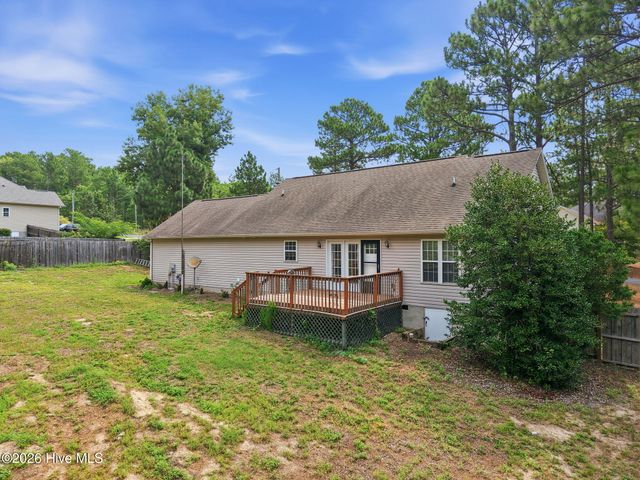 612 Seymour Street, Aberdeen, NC 28315