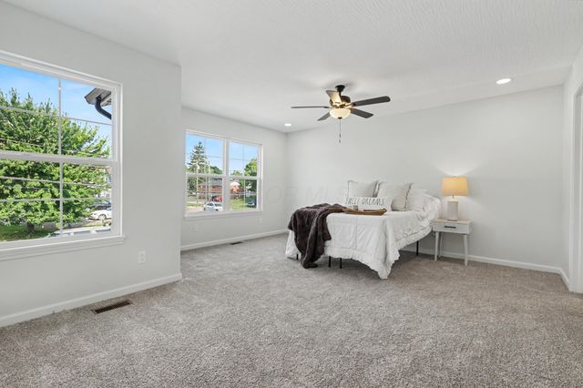 18 S Williams Street, Newark, OH 43055