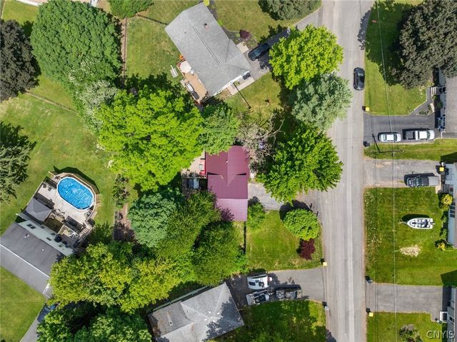12 Shady Lane, Camillus, NY 13219