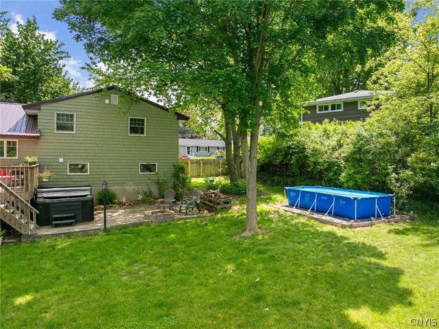 12 Shady Lane, Camillus, NY 13219