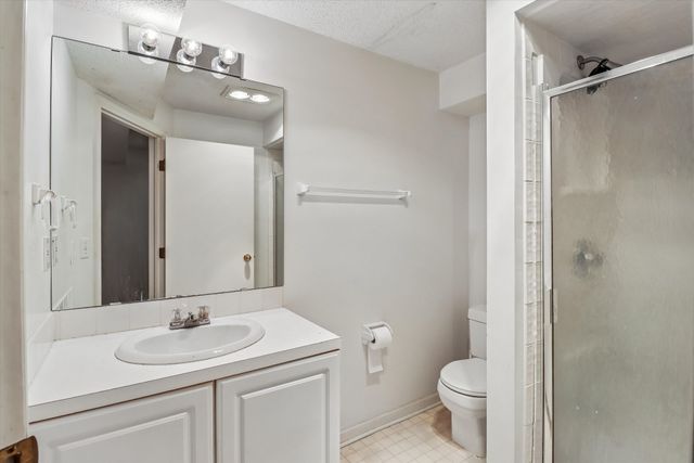 8026 Echo Drive, Norwalk, IA 50211