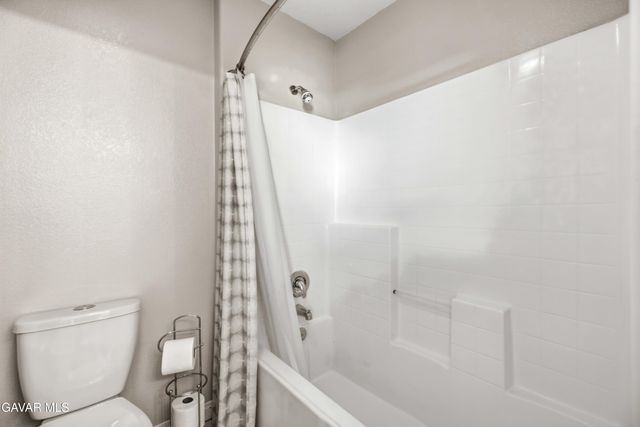 3107 E Avenue K2, Lancaster, CA 93535