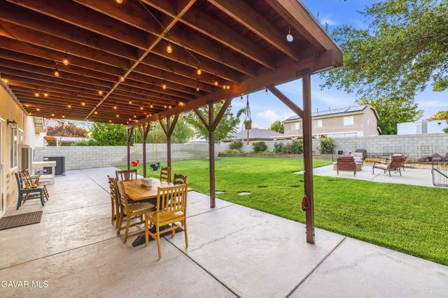3107 E Avenue K2, Lancaster, CA 93535