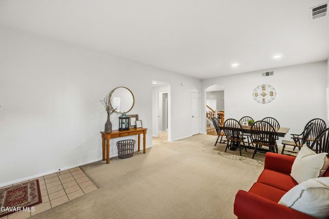 3107 E Avenue K2, Lancaster, CA 93535