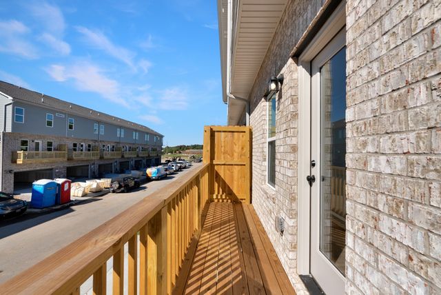 128 Rosebush Lane, Lebanon, TN 37087