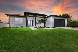 1333 NW 4th ST, Cape Coral, FL 33993