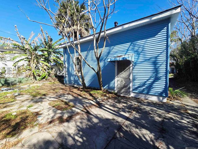 4124 Clermont Dr, New Orleans, LA 70122