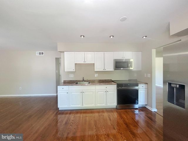 86 WOODHAVEN WAY, Sicklerville, NJ 08081