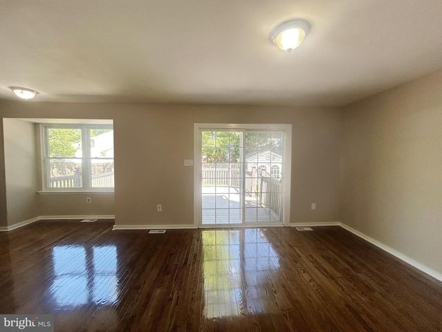 86 WOODHAVEN WAY, Sicklerville, NJ 08081