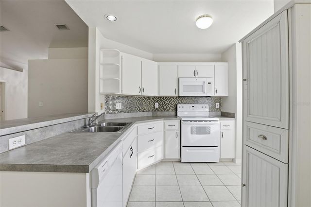 12042 NW 74TH TERRACE, Alachua, FL 32615