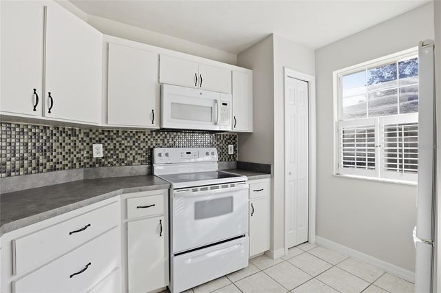 12042 NW 74TH TERRACE, Alachua, FL 32615