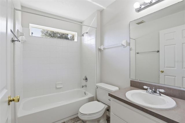 12042 NW 74TH TERRACE, Alachua, FL 32615