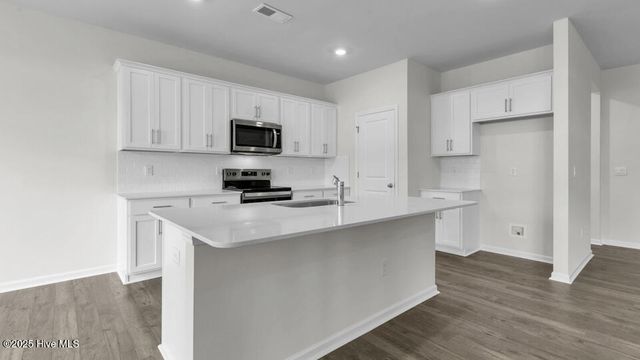 2654 Delilah Drive, Winterville, NC 28590