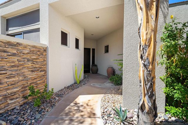 9 Birkdale Circle, Rancho Mirage, CA 92270