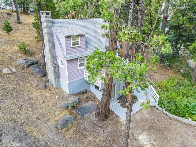 27548 Meadow, Lake Arrowhead, CA 92352