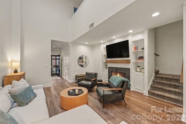 338 Settlers Lane, Charlotte, NC 28202