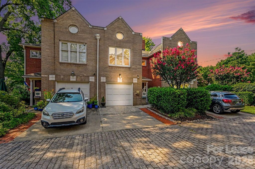 338 Settlers Lane, Charlotte, NC 28202
