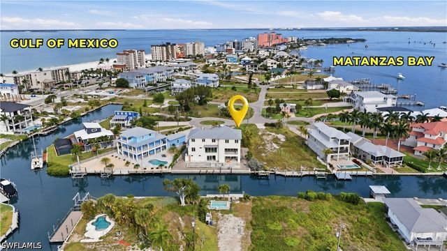 740 Matanzas CT, Fort Myers Beach, FL 33931