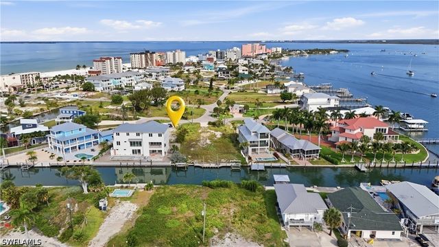740 Matanzas CT, Fort Myers Beach, FL 33931