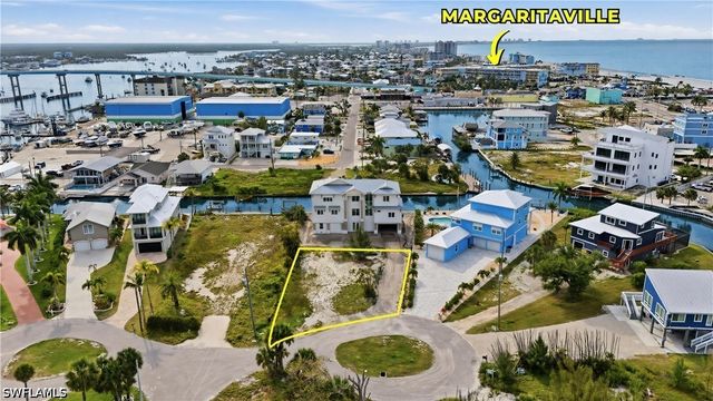 740 Matanzas CT, Fort Myers Beach, FL 33931