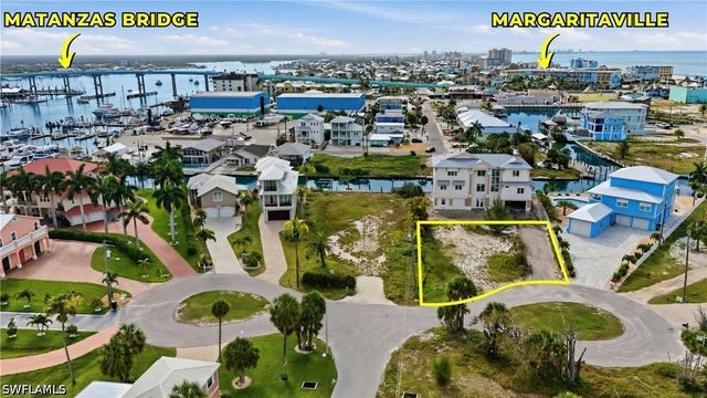 740 Matanzas CT, Fort Myers Beach, FL 33931