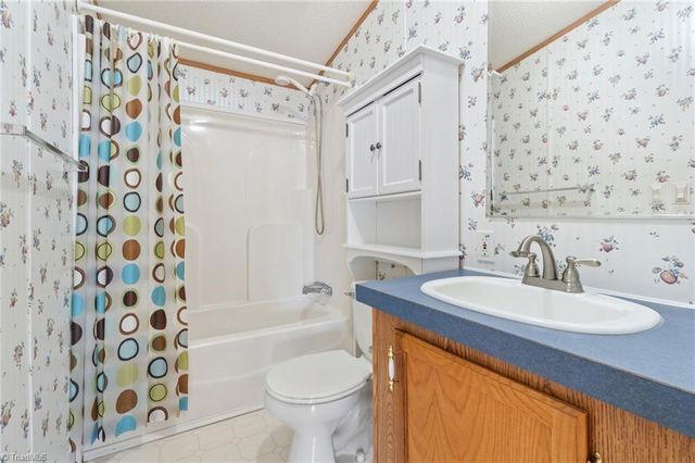 1747 Lynchburg Road, Westfield, NC 27053