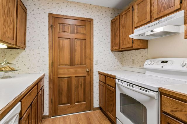 7730 Blaine Avenue, Inver Grove Heights, MN 55076