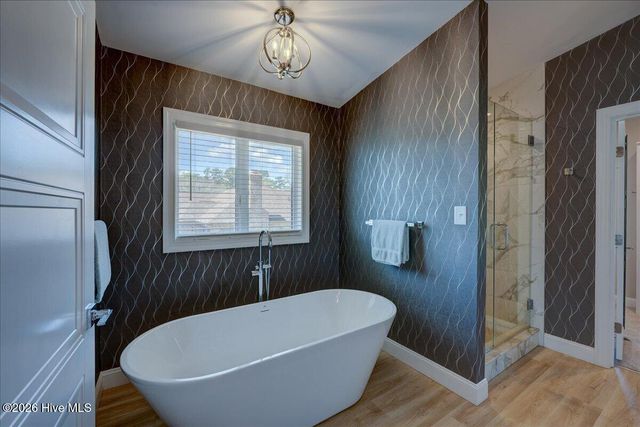 9226 Hart Drive, Oriental, NC 28571