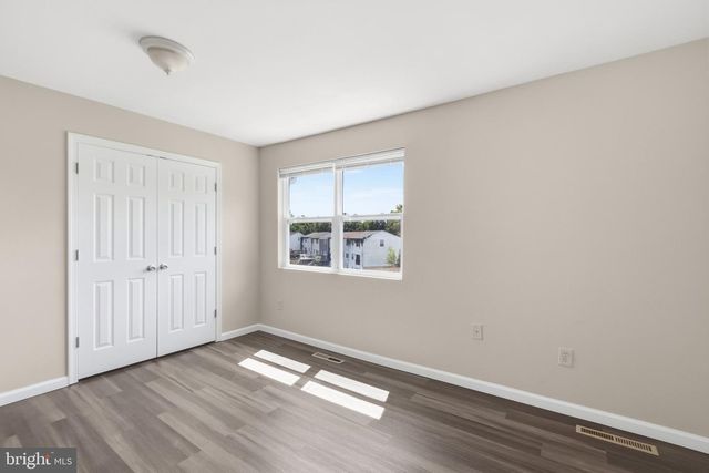 826 HOLLY DR, La Plata, MD 20646