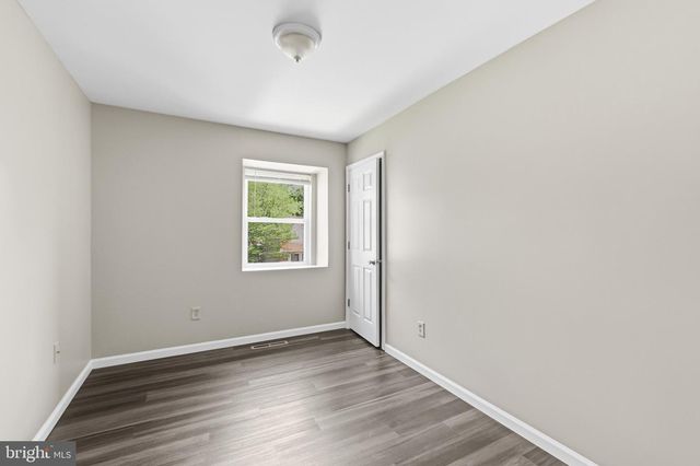 826 HOLLY DR, La Plata, MD 20646