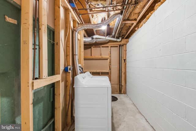 826 HOLLY DR, La Plata, MD 20646