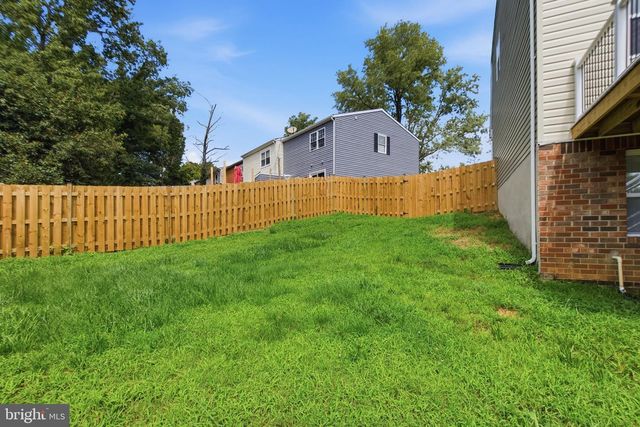 826 HOLLY DR, La Plata, MD 20646