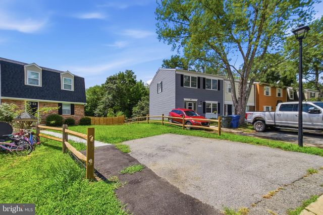 826 HOLLY DR, La Plata, MD 20646