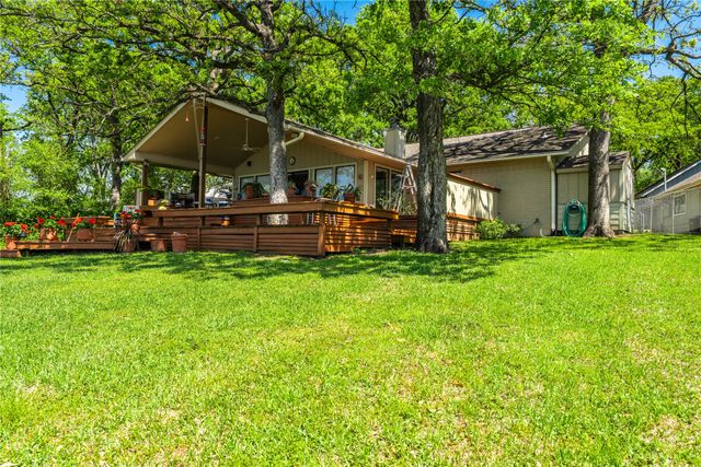 154 Ocean Drive, Gun Barrel City, TX 75156