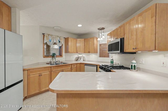 248 Birch Lane, Dimondale, MI 48821