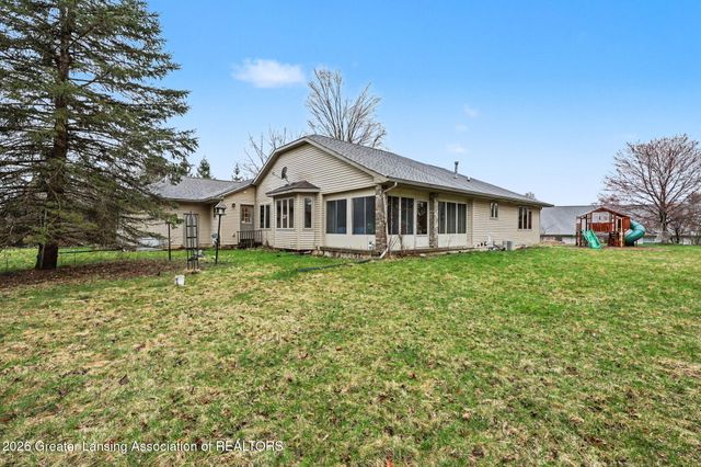 248 Birch Lane, Dimondale, MI 48821