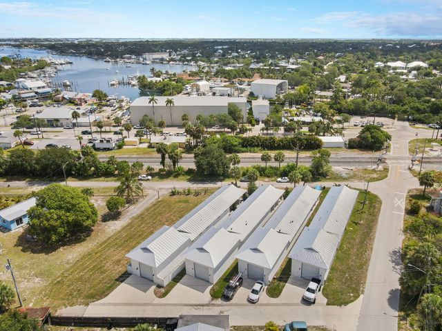 4982 SE Railway Avenue, Stuart, FL 34997