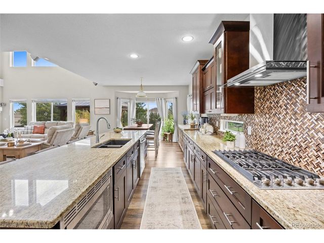 6076 S Ukraine St, Aurora, CO 80015